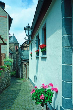  Hotel Gästehaus auf der Lay  Байльштайн